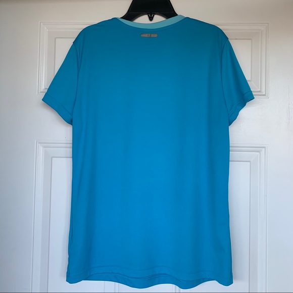 Reebok Athletic Shortsleeve Tee - Size Large - Picture 4 of 7